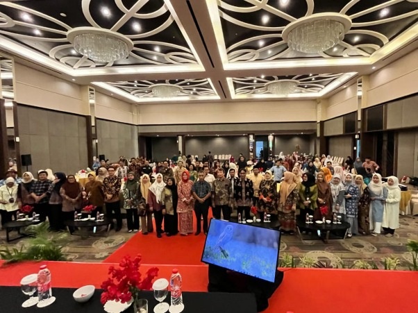 Kepala Perpustakaan UNH Hadiri Lokakarya Pemutakhiran Instrumen Akreditasi Perpustakaan Tahun 2025